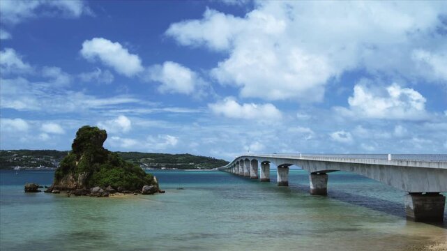 古宇里大橋