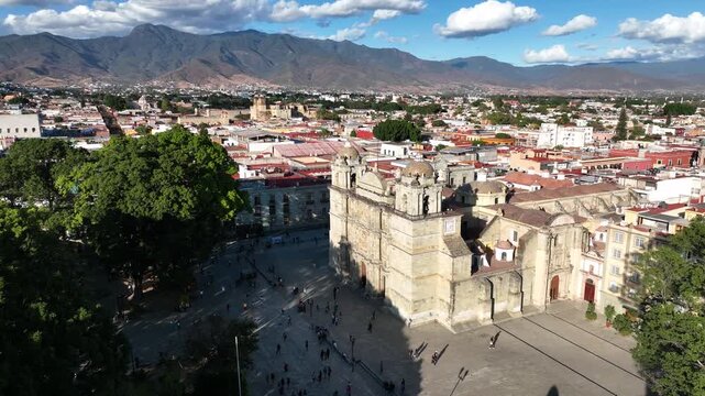 Z&Oacute;CALO OAXACA DE JU&Aacute;REZ