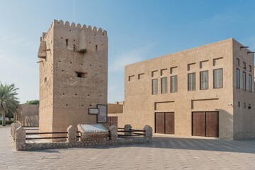 wieża strażnicza w starym Dubaju © witan