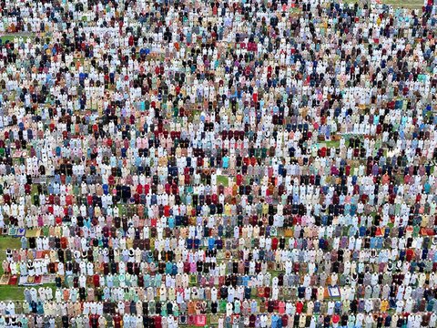 Mass Eid Prayer Forms Striking Patterns at Dinajpur&acirc;&euro;&trade;s Largest Eidgah, Bangladesh