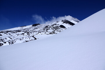 Neige sur l'Etna en Sicile  © Gwenaelle.R