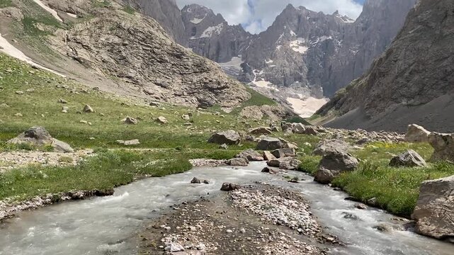A magnificent view from Mount Cilo in Hakkari.0