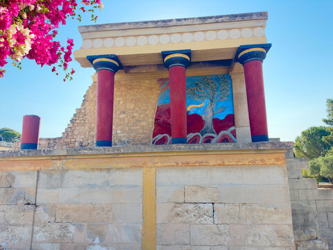 deatil of ancient ruines of famouse Knossos palace at Crete, Greece