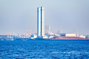 火力発電所　【 化石燃料 による 発電 の イメージ 】