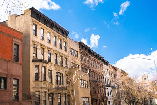 View of classic row of home featuring vintage New York City architecture 