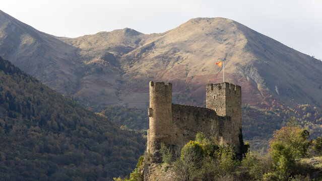  Ch&acirc;teau Sainte-Marie &agrave; Luz-Saint-Sauveur