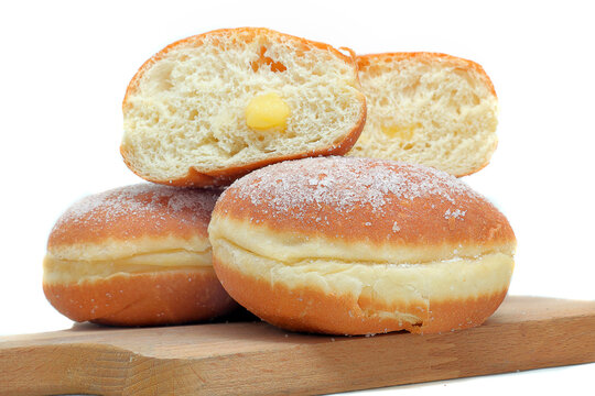 bombolone con crema