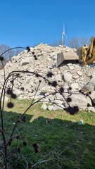 recycled concrete from the demolition of a wind turbine foundation