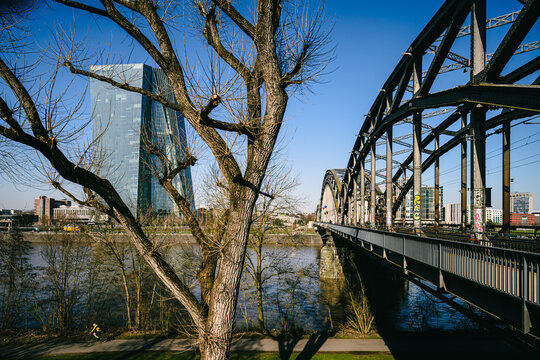 Hafenpark, Frankfurt am Main , Deutschherrenbr&uuml;cke