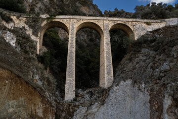 Naklejka premium Simas Bridge