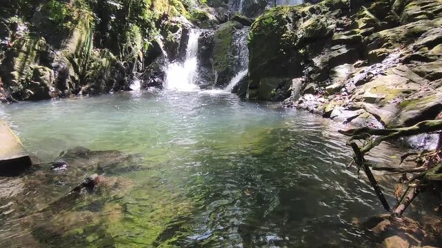 Senderismo en cascada de Veraguas