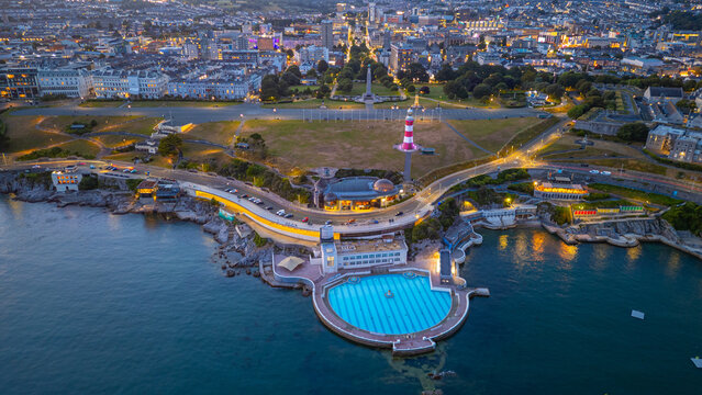 Sunset panorama view of the hoe promenade in plymouth, England