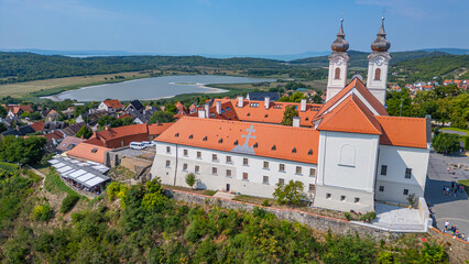 Obraz premium Panorama view of the Tihany Benedictine Abbey beside Balaton lak