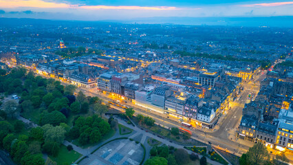 Fototapeta premium Sunset panorama of the new town of Edinburgh, Scotland