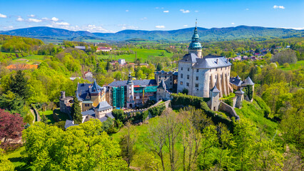Panorama of Frydlant castle during a sunny day, Czech republic © dudlajzov