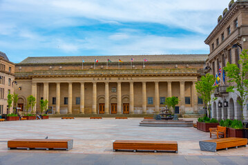 Caird hall in Dundee, Scotland © dudlajzov