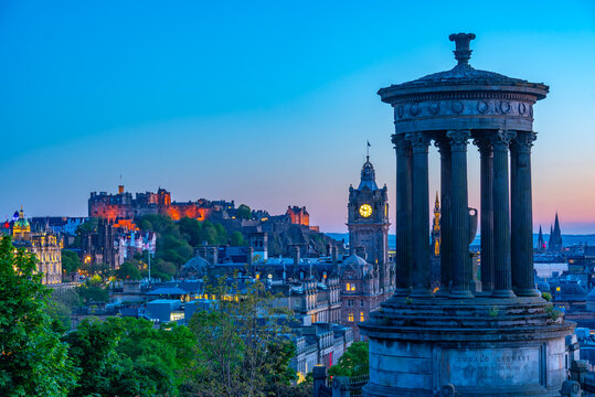 Sunset panorama of the old town of Edinburgh from calton hill, S