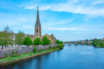 Obraz premium St. Matthew's Church of Scotland in Perth, Scotland