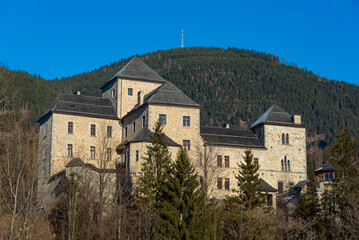 Fototapeta premium Fischhorn castle at Bruck an der Grossglocknerstrasse in Austria