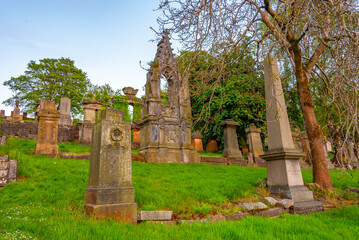 Fototapeta premium Sunset view of the Glasgow Necropolis, Scotland