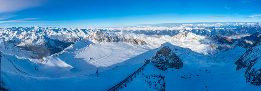 Sunny day at Kaprun ski resort in Austria