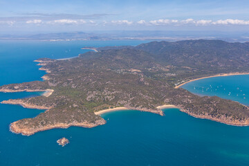 Obraz premium Florence Bay aerial view of beach and coastline, Magnetic Island, Queensland, Australia