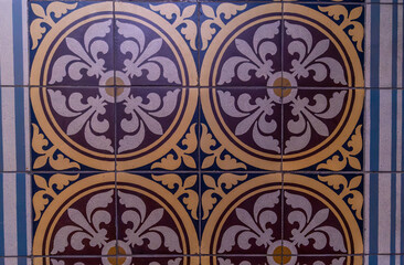 Obraz premium Antique tile with close-up patterns.