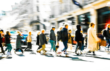 Obraz premium Postmodernism style, artistic motion of people with shopping bags crossing Oxford Circus junction at sunny day. London