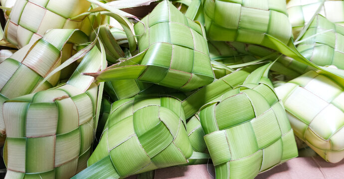 Eid al-Fitr ketupat