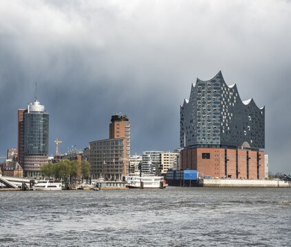 Elbe Philharmonic Hall, HafenCity, Elbe River, Hamburg, Germany