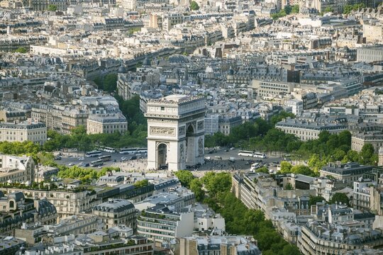 Cityscape, view from the Eiffel tower to the Arc de Triomphe, Place Charles de Gaulle, Paris, &Icirc;le-de-France, France