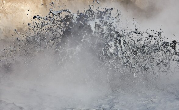 Boiling, bubbling mud, Hveraroend geothermal region at the foot of Mt. N&aacute;mafjall, Myvatn, northern Iceland, Iceland, Atlantic Ocean