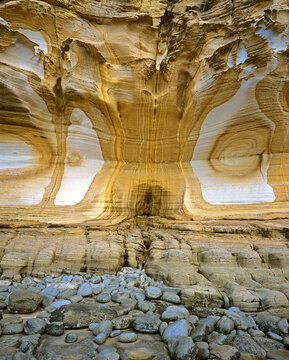 Painted Cliffs, Maria Island, Tasmania, Australia