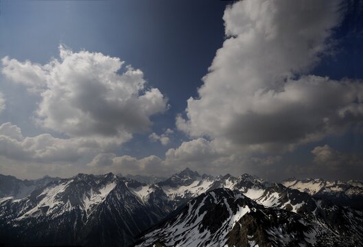 Algaeu Alps under a cloudy sky and the peak of Mt. Hochvogel, Hinterstein, Upper Allgaeu, Bavaria, Germany, Europe