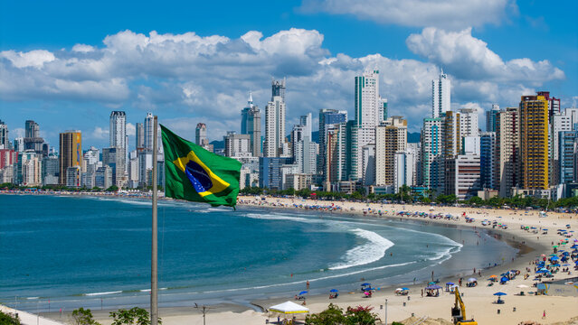 Balne&aacute;rio Cambori&uacute;, Santa Catarina, Brasil. Praia de Balne&aacute;rio Cambori&uacute;.