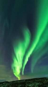 Gullfoss - Aurora Borealis - northern llights - polar lights - Polarlicht - Iceland - Island - timelapse - Zeitraffer
