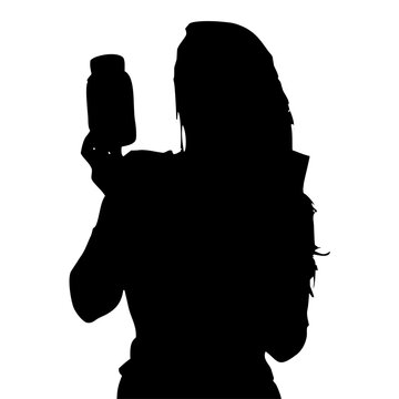 mujer promocionando producto