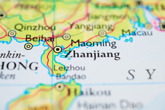 Close up atlas map of Zhanjiang and Leizhou peninsula highlighting coastal geography in southern China.