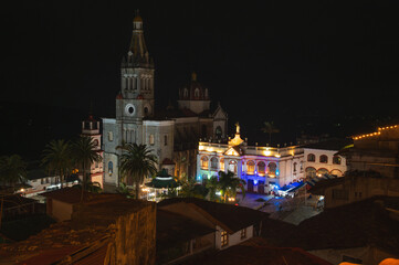 Obraz premium Cuetzalan, Puebla. View of government palace and San Francisco de Asis church