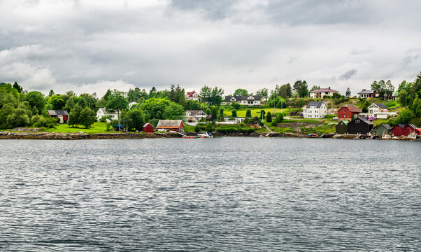 Sailing, Norwegian Sea, Alesund, Hjorundfjord, Finnmark, Norway, Arctic town, Norwegian fjords