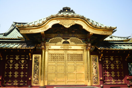 Ueno Tosho gu Shinto shrine, Tokyo, Japan