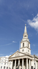 Obraz premium ロンドン中心部にあるセントマーティンインザフィールズ教会