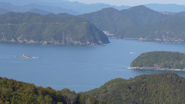 リアス式海岸　船　【三重県　尾鷲湾】　
