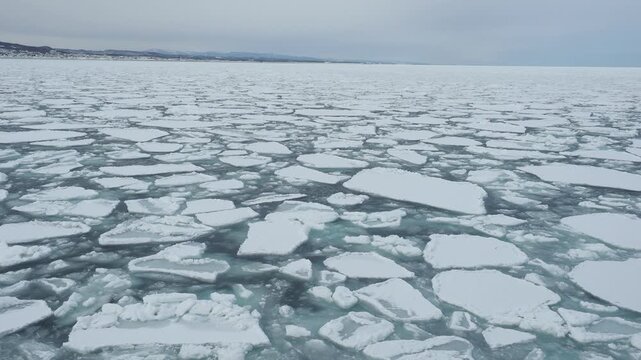 オホーツク海の海を流氷（紋別）