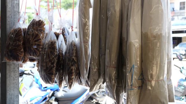 King mackerel and dried band fish at the market selling food and used goods Thai-Cambodian border It is a popular souvenir that is inexpensive.
