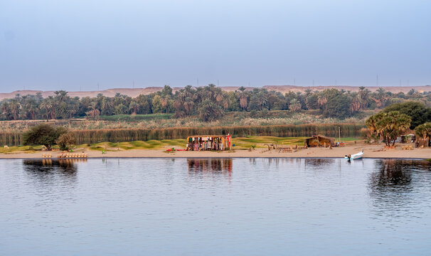 Business on the banks on the the nile, Egypt