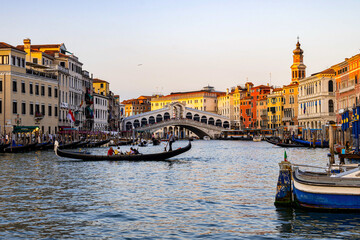 View of the famous Rialto Bridge in Venice (Italy) © McoBra89