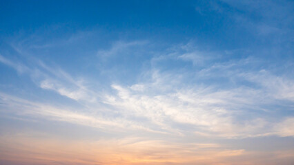 CIELO Y NUBES © Lúmina Studio