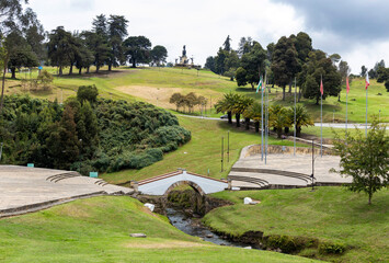 Fototapeta premium Ventaquemada, Boyaca - Colombia. March 5, 2026. The Boyaca Bridge is a small bridge located on the Pan-American Highway.