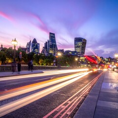 Fototapeta premium London Skyline at Dusk - City Lights and Urban Landscape.